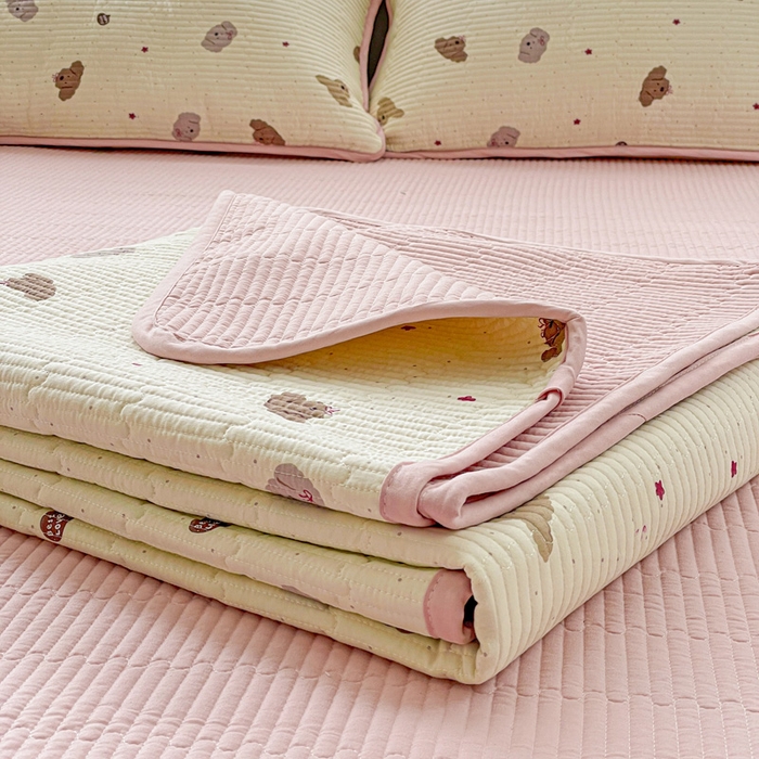 91家纺网 家纺一手货源 找家纺 （总）金丝兔 2025新款小清新亲肤印花水洗棉单床盖 夹棉床盖 床盖三件套