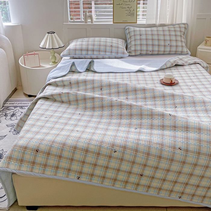 91家纺网 家纺一手货源 找家纺 （总）金丝兔 2025新款小清新亲肤印花水洗棉单床盖 夹棉床盖 床盖三件套