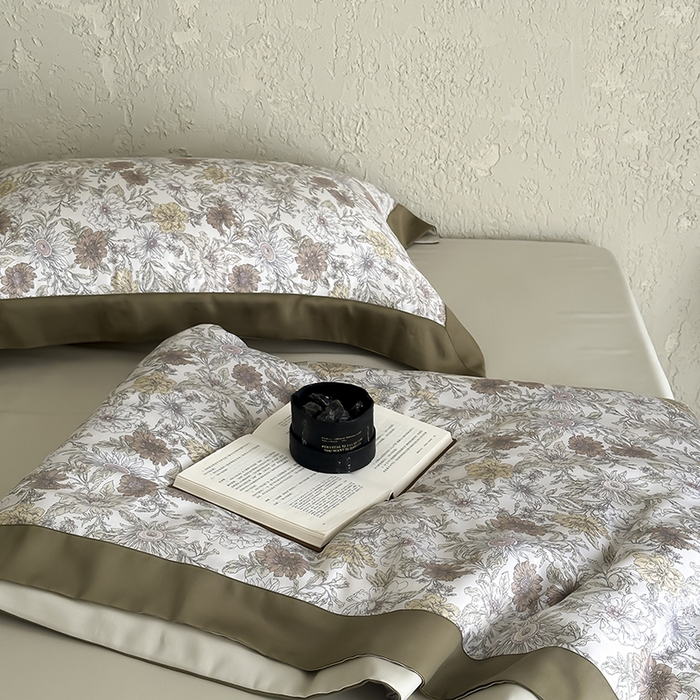 91家纺网 家纺一手货源 找家纺 （总）张公子婚庆馆 2025新款天丝数码印花夏被四件套-玫丽花田系列【控价:不低于单夏被268/288 夏被四件套368/388】