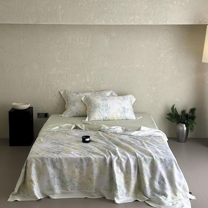 91家纺网 家纺一手货源 找家纺 张公子婚庆馆 2025新款天丝数码印花夏被四件套-玫丽花田系列【控价:不低于单夏被268/288 夏被四件套368/388】 知夏