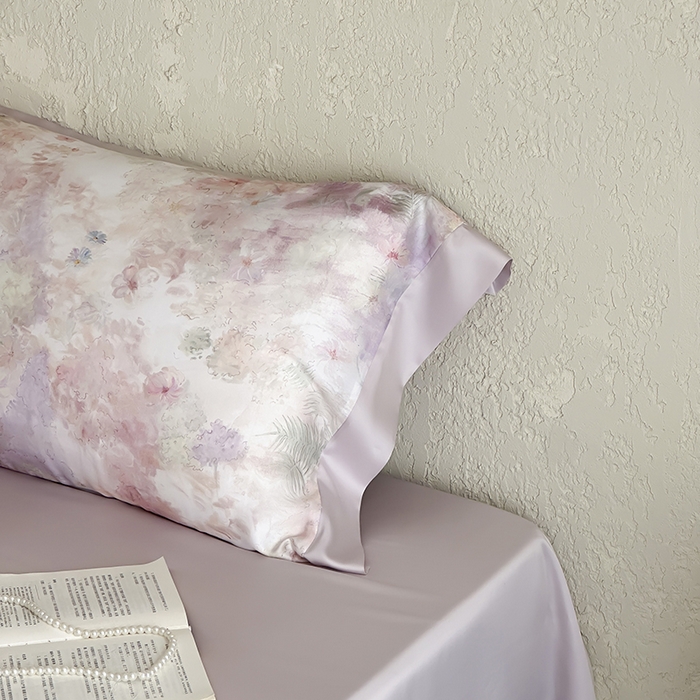 91家纺网 家纺一手货源 找家纺 张公子婚庆馆 2025新款天丝数码印花夏被四件套-玫丽花田系列【控价:不低于单夏被268/288 夏被四件套368/388】 漫花山野