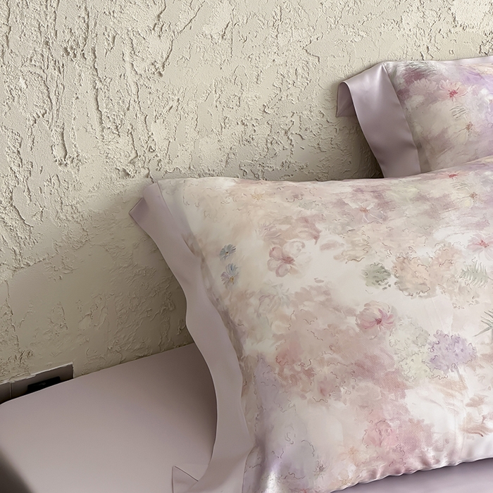 91家纺网 家纺一手货源 找家纺 张公子婚庆馆 2025新款天丝数码印花夏被四件套-玫丽花田系列【控价:不低于单夏被268/288 夏被四件套368/388】 漫花山野