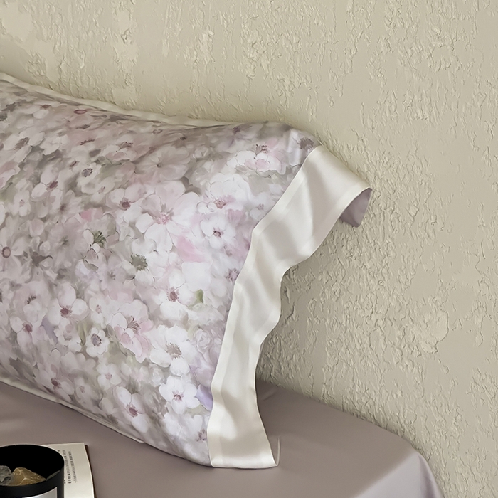 91家纺网 家纺一手货源 找家纺 张公子婚庆馆 2025新款天丝数码印花夏被四件套-玫丽花田系列【控价:不低于单夏被268/288 夏被四件套368/388】 午后花房