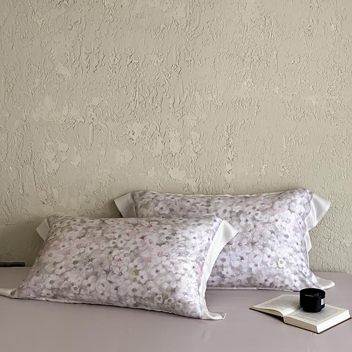 91家纺网 家纺一手货源 找家纺 张公子婚庆馆 2025新款天丝数码印花夏被四件套-玫丽花田系列【控价:不低于单夏被268/288 夏被四件套368/388】 午后花房