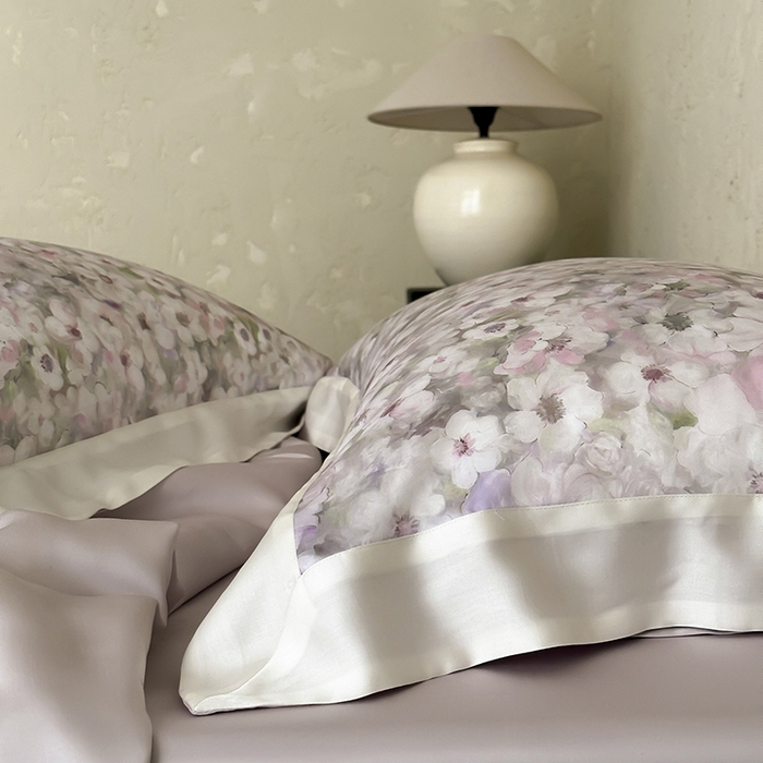 91家纺网 家纺一手货源 找家纺 张公子婚庆馆 2025新款天丝数码印花夏被四件套-玫丽花田系列【控价:不低于单夏被268/288 夏被四件套368/388】 午后花房