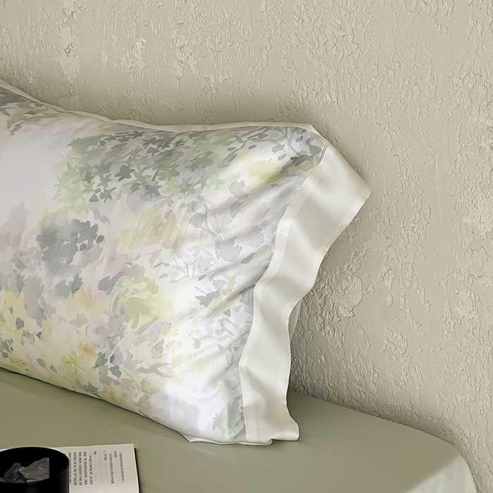 91家纺网 家纺一手货源 找家纺 张公子婚庆馆 2025新款天丝数码印花夏被四件套-玫丽花田系列【控价:不低于单夏被268/288 夏被四件套368/388】 知夏