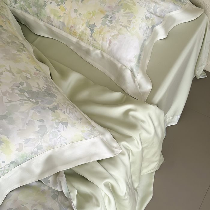 91家纺网 家纺一手货源 找家纺 张公子婚庆馆 2025新款天丝数码印花夏被四件套-玫丽花田系列【控价:不低于单夏被268/288 夏被四件套368/388】 知夏