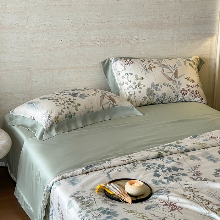 91家纺网 家纺一手货源 找家纺 张公子婚庆馆 2025新款天丝数码印花夏被四件套-花间束影系列【控价；不低于单夏被268/288 夏被四件套368/388】 观夏