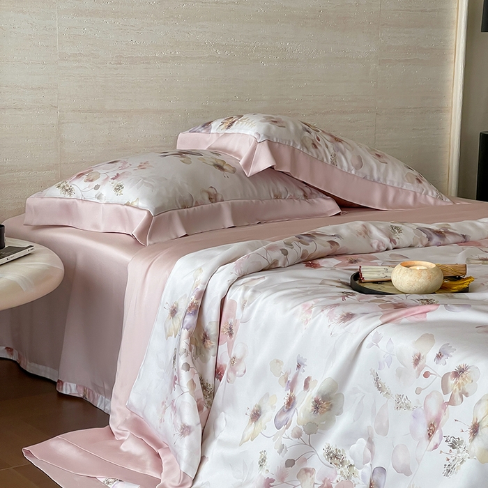 91家纺网 家纺一手货源 找家纺 张公子婚庆馆 2025新款天丝数码印花夏被四件套-花间束影系列【控价；不低于单夏被268/288 夏被四件套368/388】 海棠