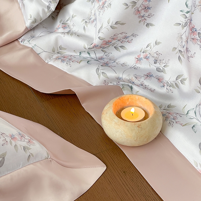 91家纺网 家纺一手货源 找家纺 张公子婚庆馆 2025新款天丝数码印花夏被四件套-花间束影系列【控价；不低于单夏被268/288 夏被四件套368/388】 若薇