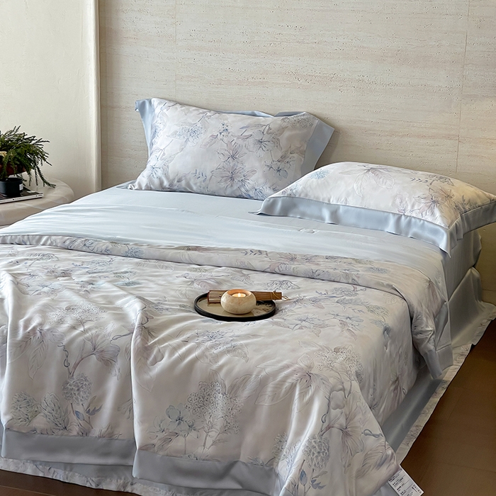 91家纺网 家纺一手货源 找家纺 张公子婚庆馆 2025新款天丝数码印花夏被四件套-花间束影系列【控价；不低于单夏被268/288 夏被四件套368/388】 叶繁