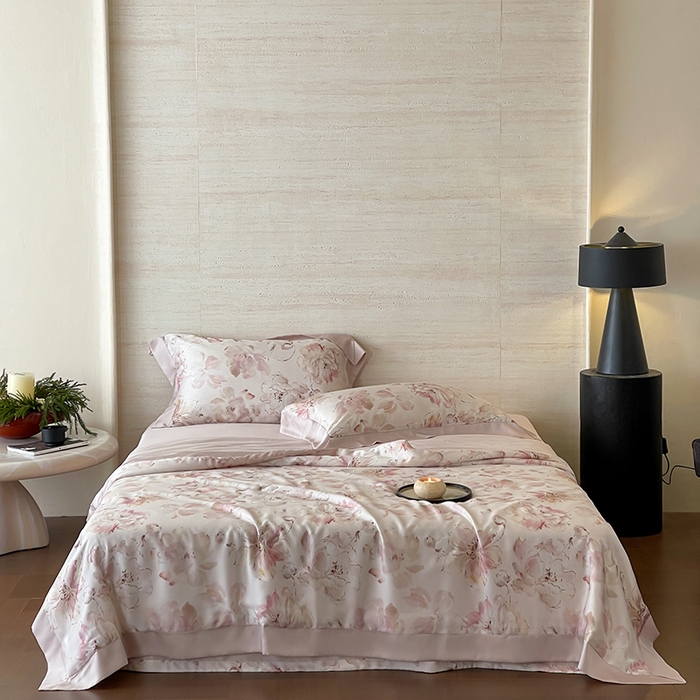 张公子婚庆馆 2025新款天丝数码印花夏被四件套-花间束影系列【控价；不低于单夏被268/288 夏被四件套368/388】 依兰