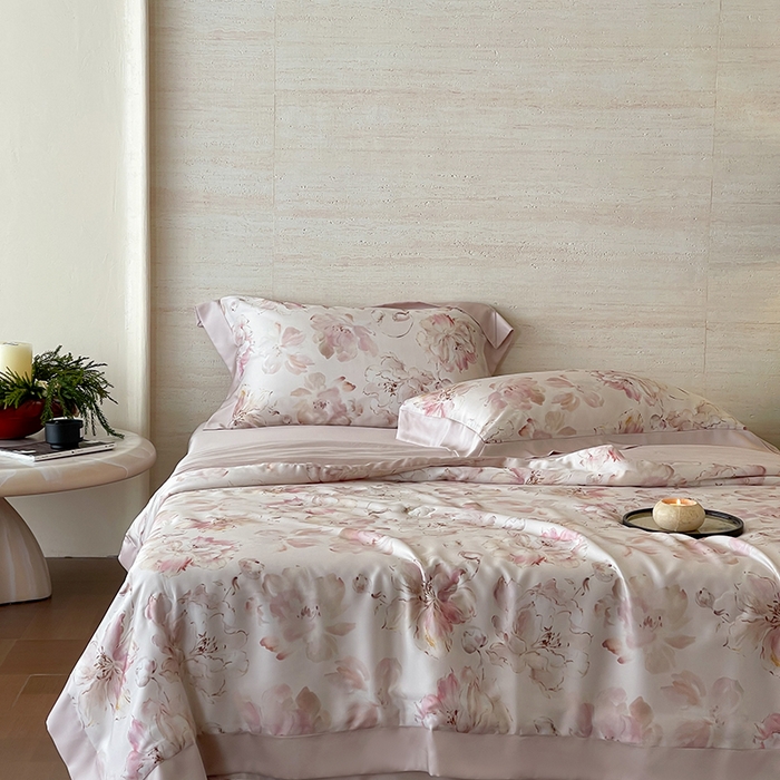 91家纺网 家纺一手货源 找家纺 张公子婚庆馆 2025新款天丝数码印花夏被四件套-花间束影系列【控价；不低于单夏被268/288 夏被四件套368/388】 依兰