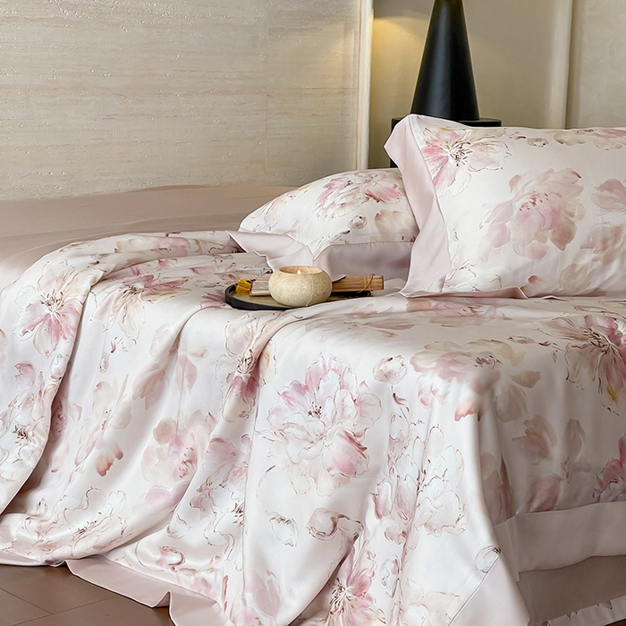 91家纺网 家纺一手货源 找家纺 张公子婚庆馆 2025新款天丝数码印花夏被四件套-花间束影系列【控价；不低于单夏被268/288 夏被四件套368/388】 依兰