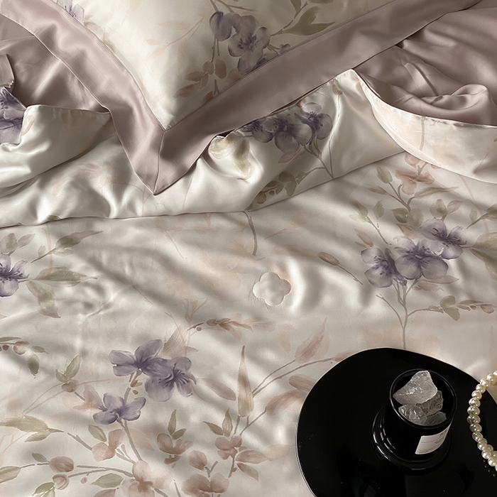 91家纺网 家纺一手货源 找家纺 张公子婚庆馆 2025新款天丝数码印花夏被四件套-花间束影系列【控价；不低于单夏被268/288 夏被四件套368/388】 紫妍