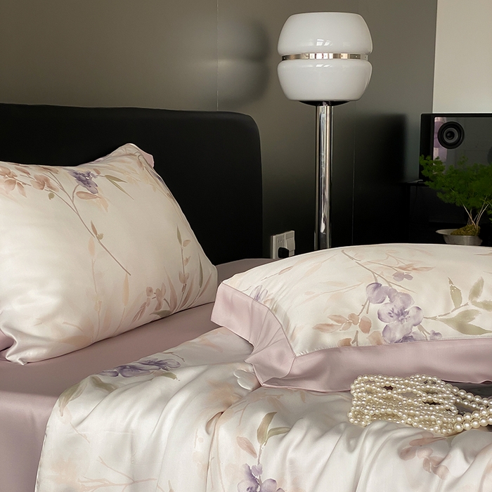 91家纺网 家纺一手货源 找家纺 张公子婚庆馆 2025新款天丝数码印花夏被四件套-花间束影系列【控价；不低于单夏被268/288 夏被四件套368/388】 紫妍