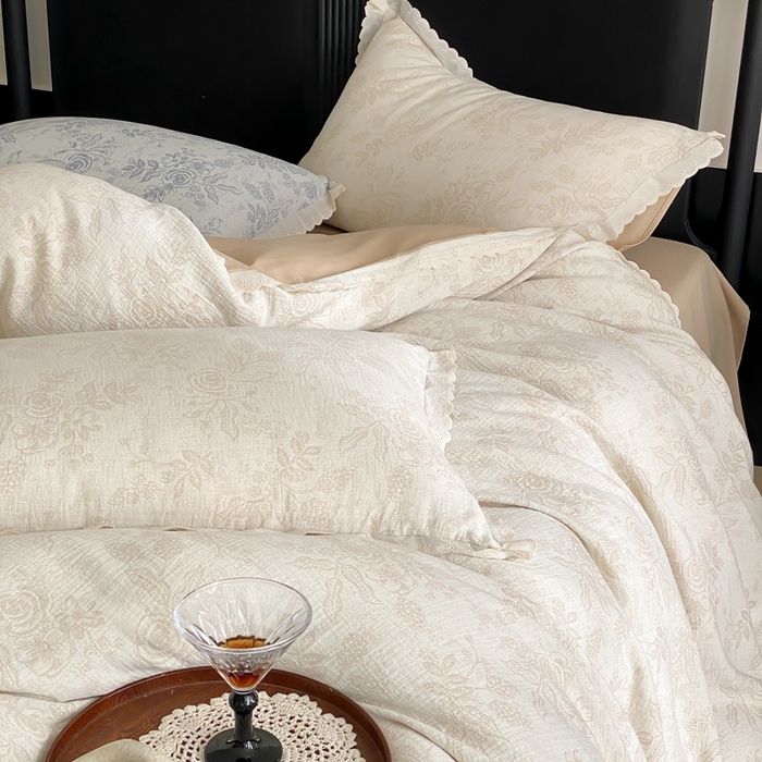 91家纺网 家纺一手货源 找家纺 梦享生活家居2025新款色织全棉双层纱提花四件套 洛莉米