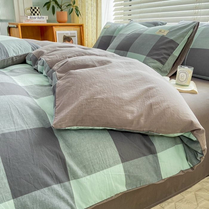 91家纺网 家纺一手货源 找家纺 恋人优选 2025新款A类全棉纯棉水洗棉系列(AB版)四件套 绿灰大格(AB版)