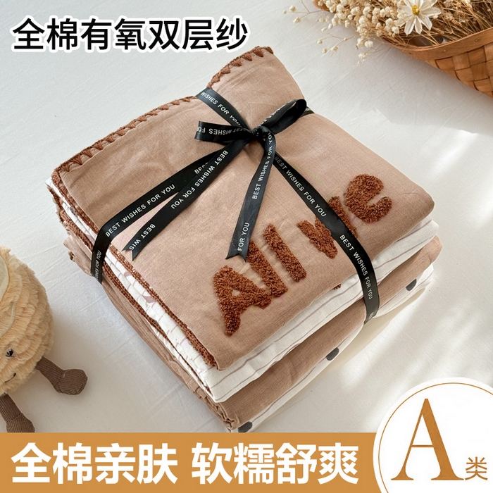 91家纺网 家纺一手货源 找家纺 恋佳居2025新款A类乙伦PE凉豆豆毛巾绣仙女风冰丝席 樱桃—豆绿