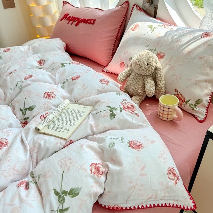 91家纺网 家纺一手货源 找家纺 恋佳居 2026新款A类全棉有氧双层纱印花毛巾绣贝壳边四件套 不止玫瑰