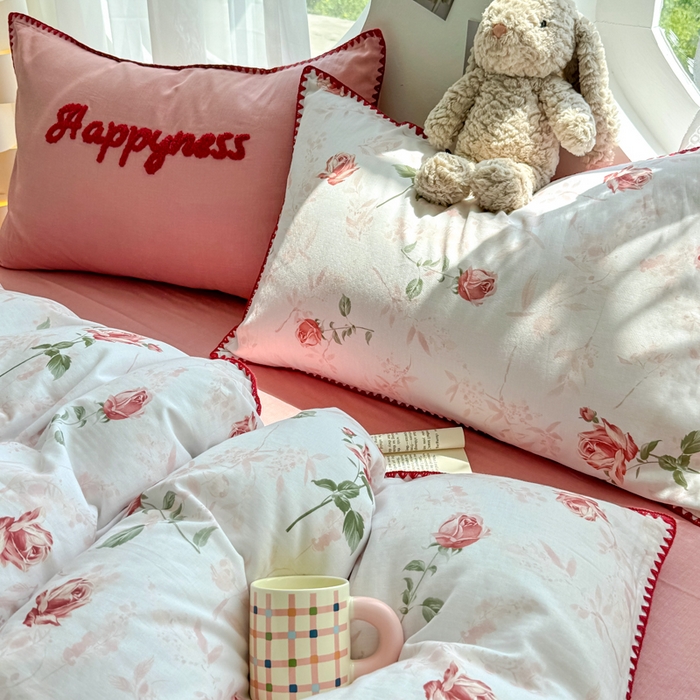 91家纺网 家纺一手货源 找家纺 恋佳居 2026新款A类全棉有氧双层纱印花毛巾绣贝壳边四件套 不止玫瑰