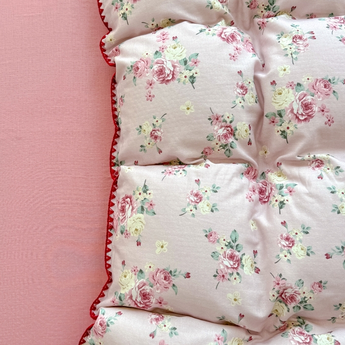 91家纺网 家纺一手货源 找家纺 恋佳居 2026新款A类全棉有氧双层纱印花毛巾绣贝壳边四件套 午后红茶