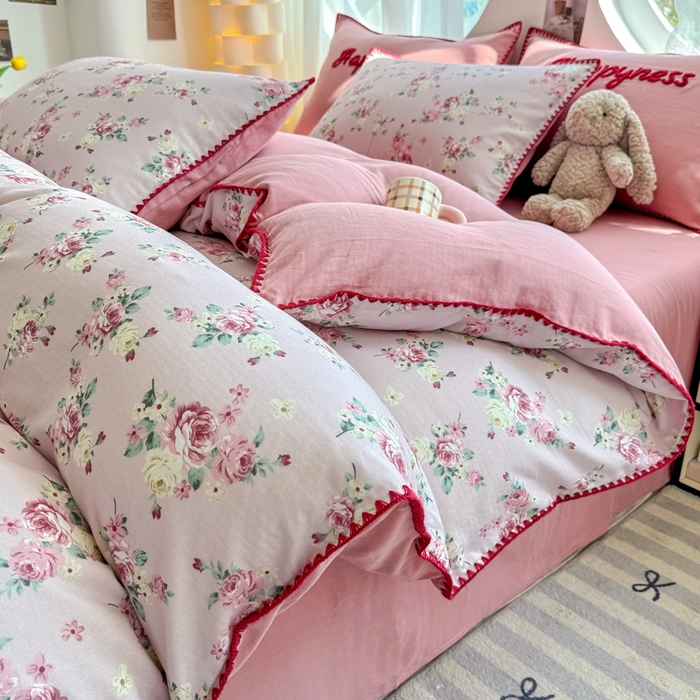 91家纺网 家纺一手货源 找家纺 恋佳居 2026新款A类全棉有氧双层纱印花毛巾绣贝壳边四件套 午后红茶