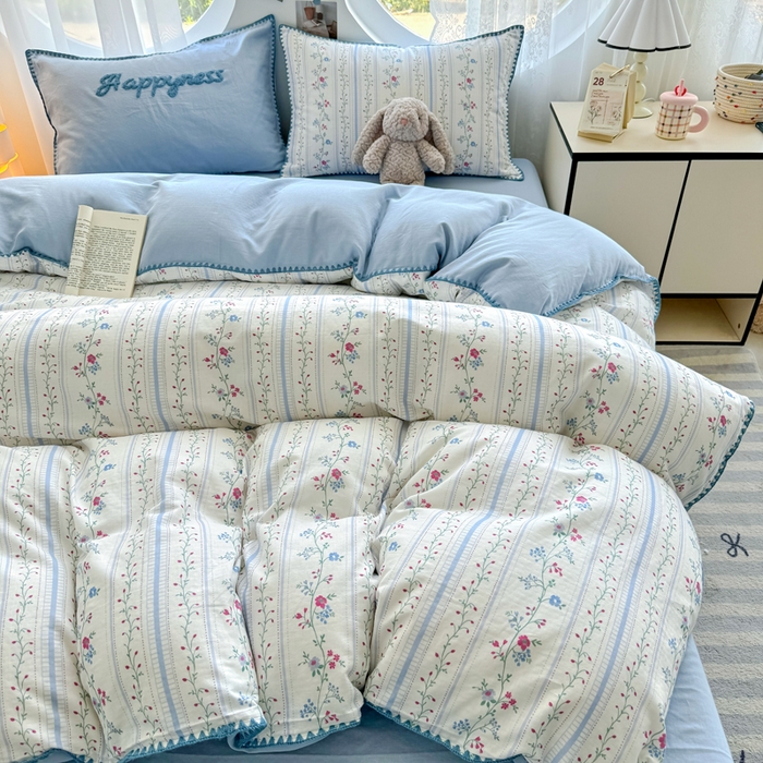 91家纺网 家纺一手货源 找家纺 恋佳居 2026新款A类全棉有氧双层纱印花毛巾绣贝壳边四件套 小岛游春