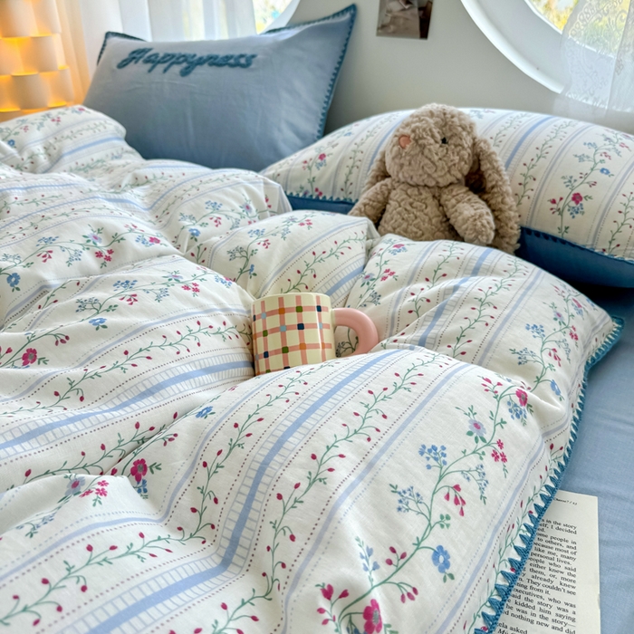 91家纺网 家纺一手货源 找家纺 恋佳居 2026新款A类全棉有氧双层纱印花毛巾绣贝壳边四件套 小岛游春