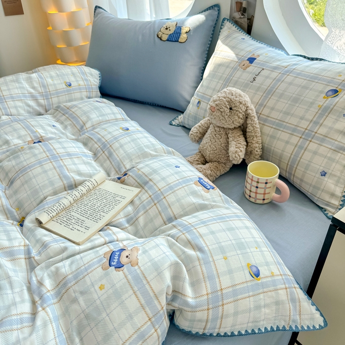 91家纺网 家纺一手货源 找家纺 恋佳居 2026新款A类全棉有氧双层纱印花毛巾绣贝壳边四件套 星光苏打