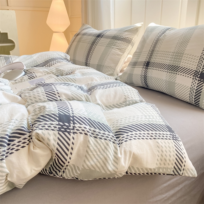 91家纺网 家纺一手货源 找家纺 慕木家纺 2025新品A类条纹简约无印风水洗棉床单款四件套条纹格系列（抽空压缩可跨境提供买家秀） 几何简格+中灰
