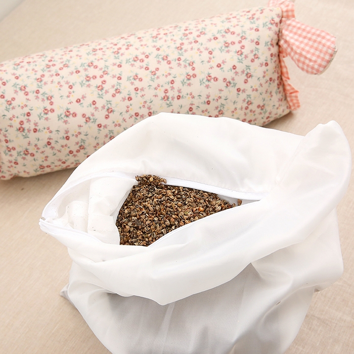 91家纺网 家纺一手货源 找家纺 梦叶草 2025新款全棉双层纱萌兔荞麦枕芯护颈枕头50*16*16cm（±2cm） 萌兔荞麦枕-繁花似锦