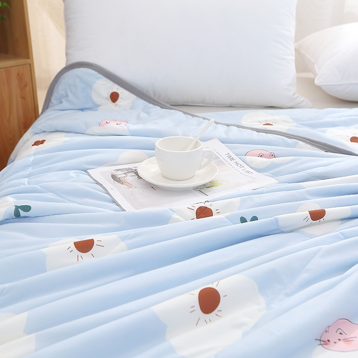 91家纺网 家纺一手货源 找家纺 贝兰仙奴 2025新款针织棉夏被 花与猫蓝