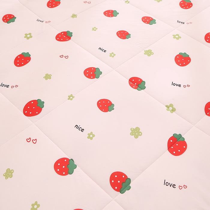 91家纺网 家纺一手货源 找家纺 贝兰仙奴 2025新款针织棉夏被 草莓粉