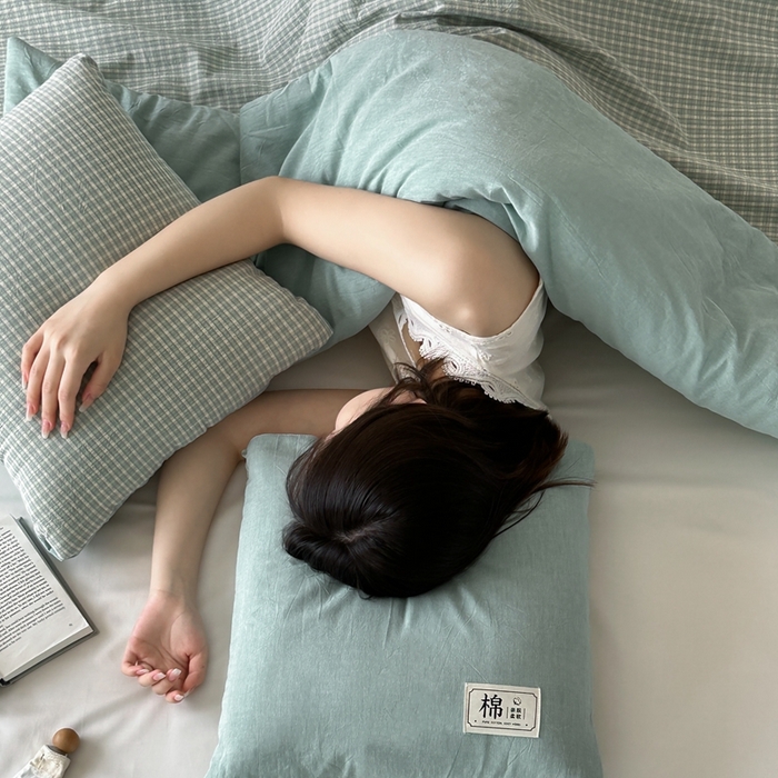 91家纺网 家纺一手货源 找家纺 （总）多米家居 2025新款全棉水洗棉抱枕被