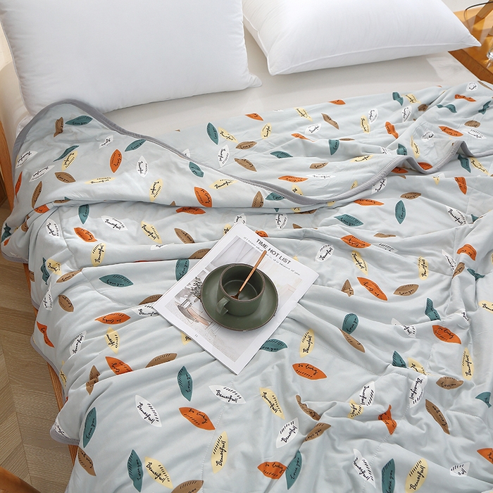 91家纺网 家纺一手货源 找家纺 贝兰仙奴 2025新款针织棉夏被 羽叶