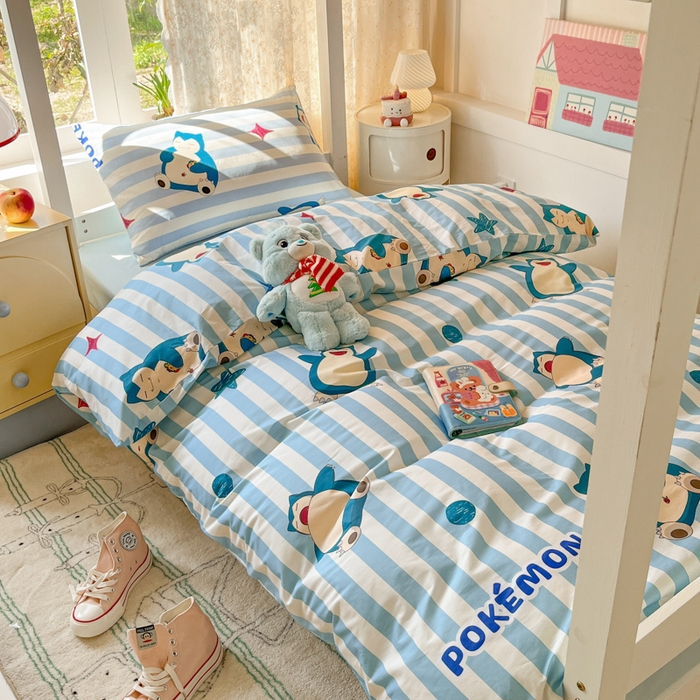 91家纺网 家纺一手货源 找家纺 金爱家 2025新款宝可梦正版授权纯棉卡通皮卡丘学生宿舍三件套四件套系列 棉宝可梦-蓝条卡比兽