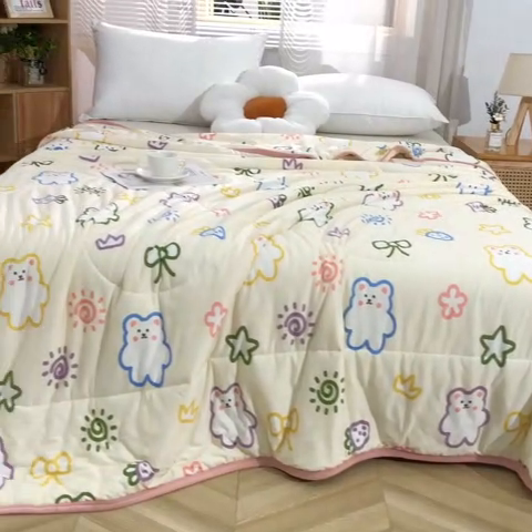 91家纺网 家纺一手货源 找家纺 贝兰仙奴 2025新款针织棉夏被 小米熊