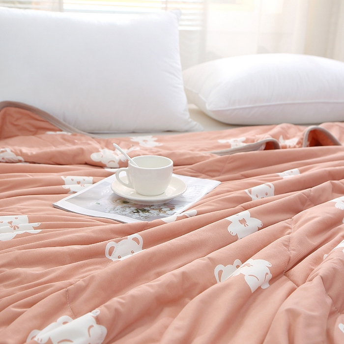 91家纺网 家纺一手货源 找家纺 贝兰仙奴 2025新款针织棉夏被 小白熊玉