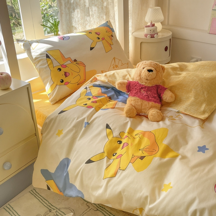 91家纺网 家纺一手货源 找家纺 金爱家 2025新款宝可梦正版授权纯棉卡通皮卡丘学生宿舍三件套四件套系列 棉宝可梦-星星比卡丘