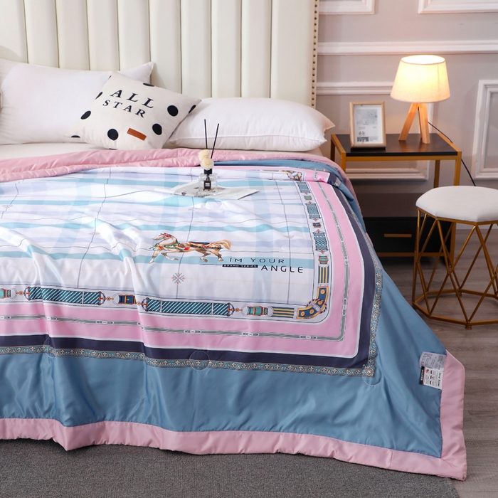 91家纺网 家纺一手货源 找家纺 贝兰仙奴 2025新款水洗天丝大中国风版夏被 寻觅芳踪