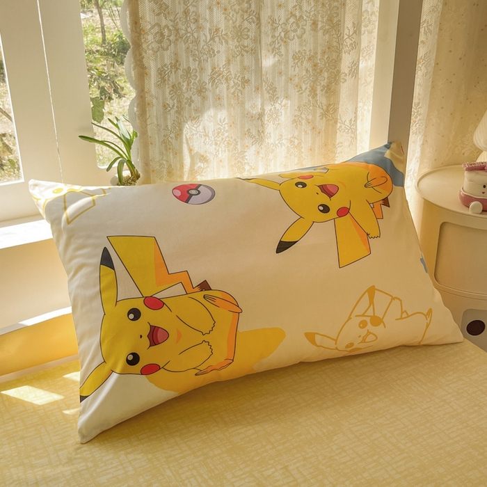 91家纺网 家纺一手货源 找家纺 金爱家 2025新款宝可梦正版授权纯棉卡通皮卡丘学生宿舍三件套四件套系列 棉宝可梦-星星比卡丘