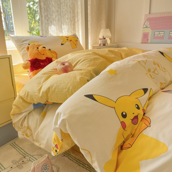 91家纺网 家纺一手货源 找家纺 金爱家 2025新款宝可梦正版授权纯棉卡通皮卡丘学生宿舍三件套四件套系列 棉宝可梦-星星比卡丘