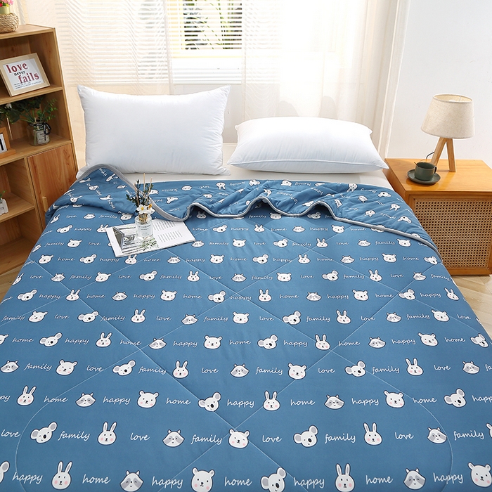 91家纺网 家纺一手货源 找家纺 贝兰仙奴 2025新款针织棉夏被 蓝兔熊