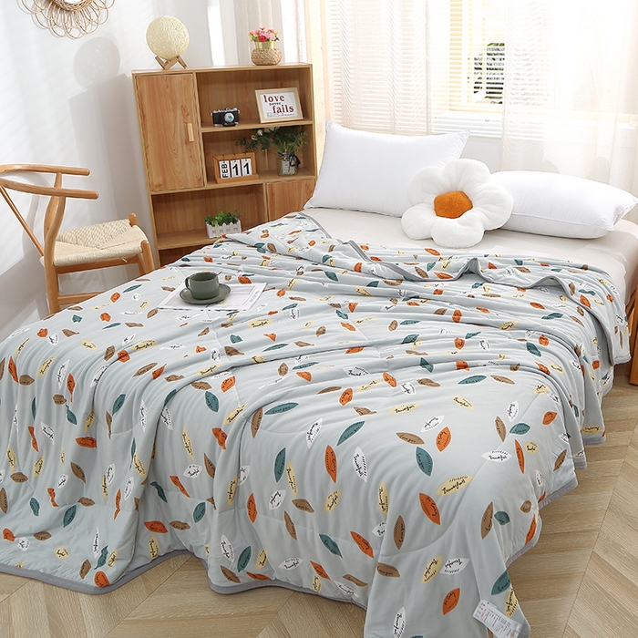 91家纺网 家纺一手货源 找家纺 贝兰仙奴 2025新款针织棉夏被 羽叶