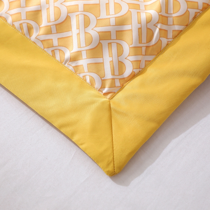 91家纺网 家纺一手货源 找家纺 贝兰仙奴 2025新款水洗天丝大中国风版夏被 皇冠