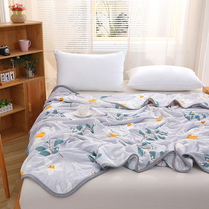 91家纺网 家纺一手货源 找家纺 贝兰仙奴 2025新款针织棉夏被 大叶菊花