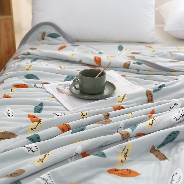 91家纺网 家纺一手货源 找家纺 贝兰仙奴 2025新款针织棉夏被 羽叶