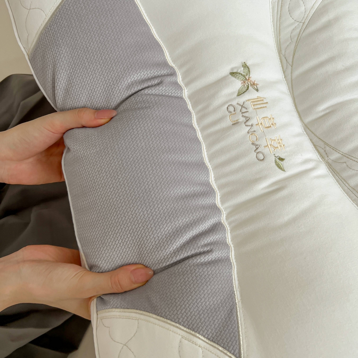 91家纺网 家纺一手货源 找家纺 （总）珍贝家纺 2025新款亲肤舒适仙草萃 枕头枕芯