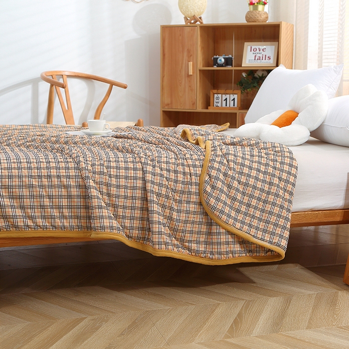 91家纺网 家纺一手货源 找家纺 （总）贝兰仙奴 2025春夏新款针织棉格子印花夏被夏凉被空调被